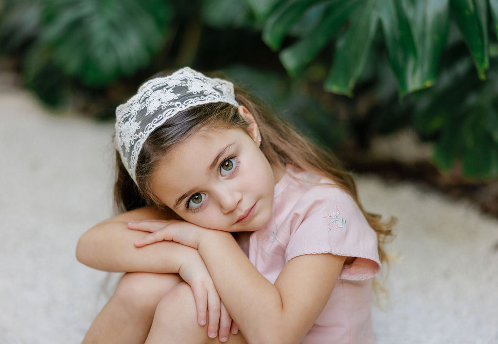 Girls Embroidered Floral 2 Piece Set – Pink