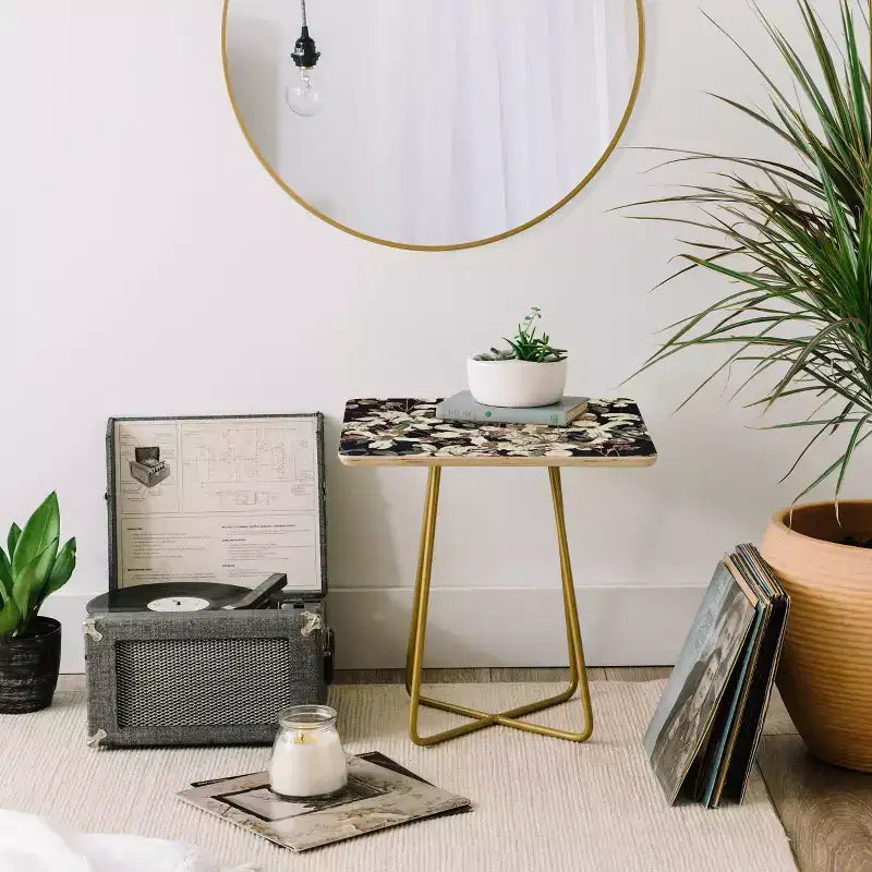 Herbolarium Side Square Table