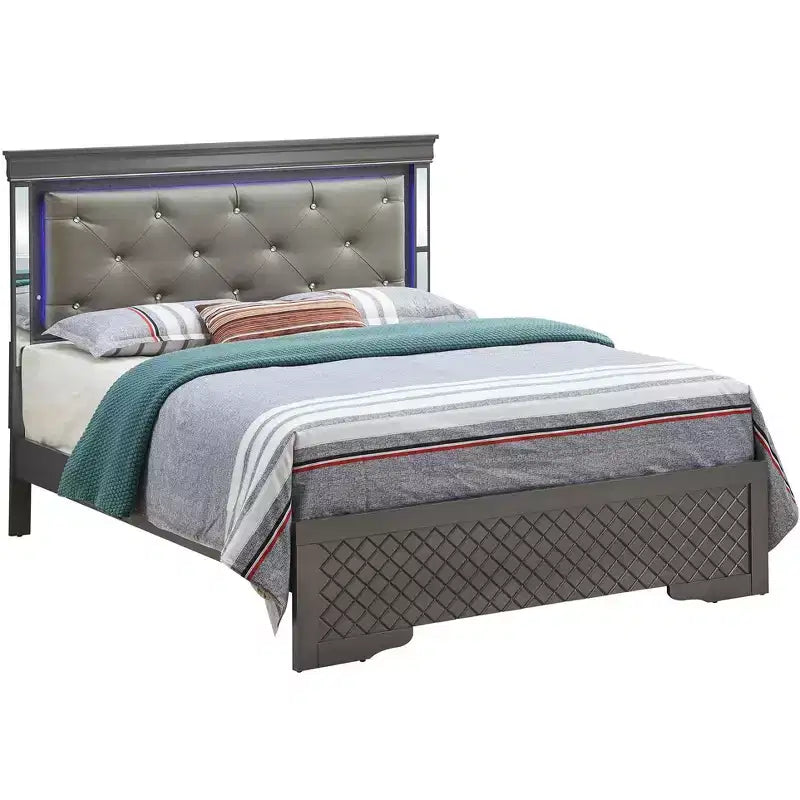 Verona and King Panel Beds