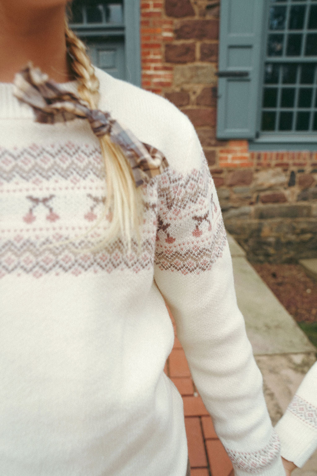 Girls Pullover Sweater – Ivory Mauve